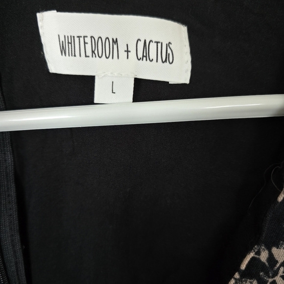 Whiteroom Cactus Black Dixie Floral Ruffle Mini Dress Long Sleeve Size Large - Picture 5 of 5